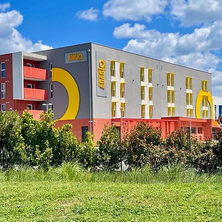 Aparthotel Adagio Access Porte De Camargue Saint-Martin-de-Crau Exteriér fotografie