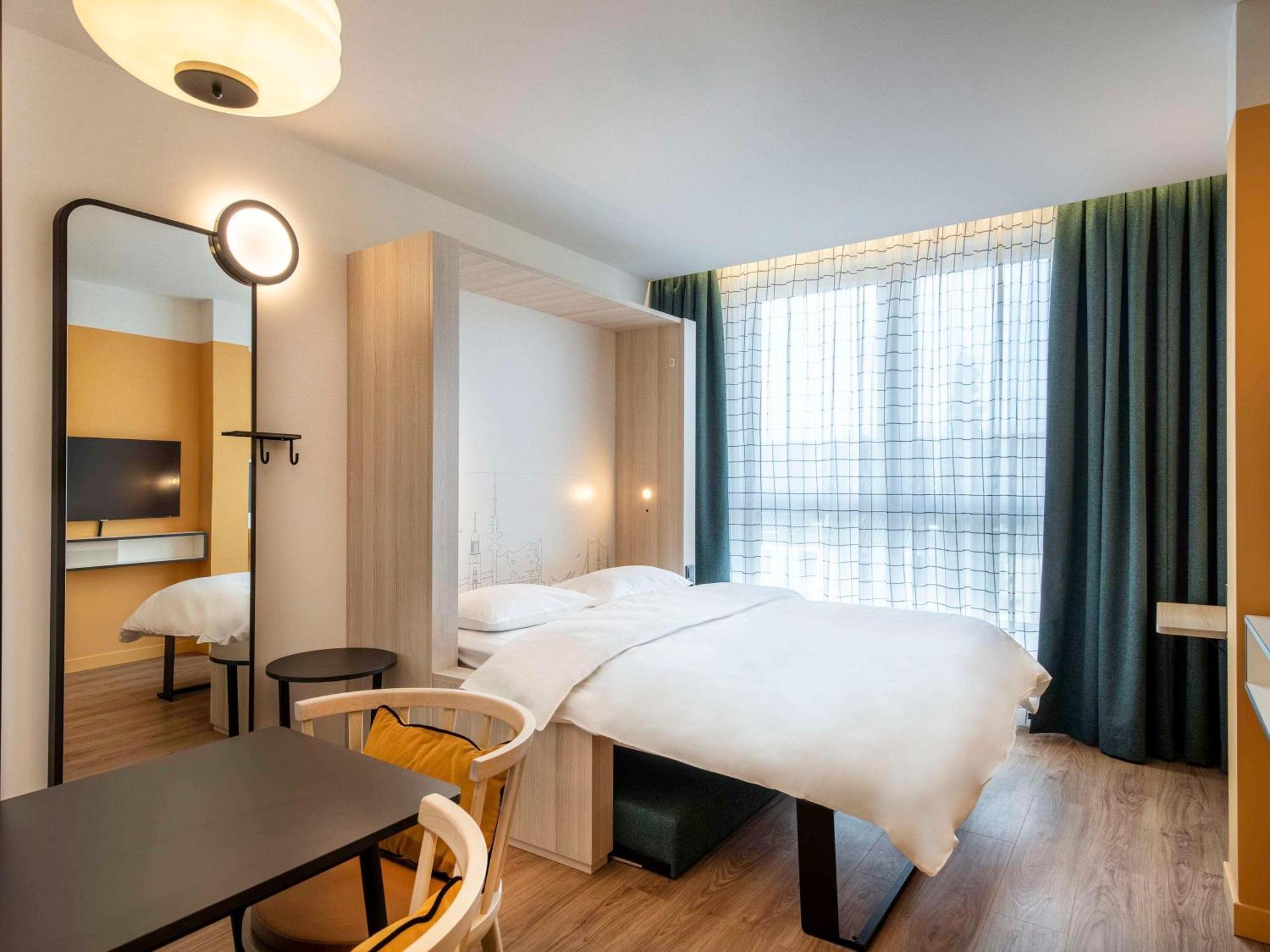 Aparthotel Adagio Access Porte De Camargue Saint-Martin-de-Crau Exteriér fotografie